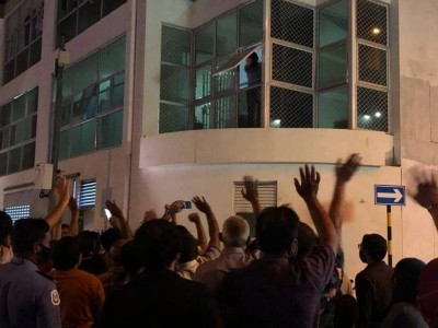 ރައީސް ޔާމީން ގޭބަންދުގައި ހުންނަވައިގެން ސިޔާސީ ހަރަކާތެއް ނުހިންގަވާ: ވަކީލުން