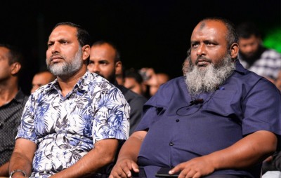 ޑރ. އިޔާޒް ވަޒީފާއިން ވަކިކުރި ނިންމުން މުރާޖާކުރަން ހޯމް މިނިސްޓަރު އިމްރާން ގޮވާލައްވައިފި