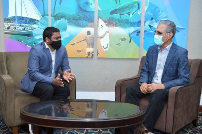 ނަޝީދަށް ދިން ހަމަލާ: ރައީސް އައްޔަން ކުރެއްވި މަންދޫބު ރާއްޖެ ވަޑައިގެންފި