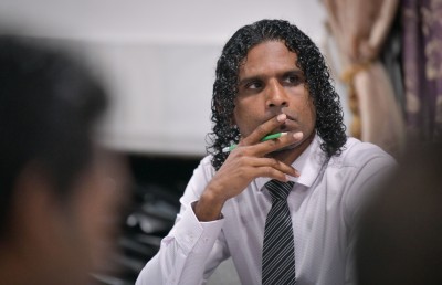ދީނާ ދެކޮޅު އަދި ހަރުކަށި ފިކުރަށް ޖާގަ ލިބޭ ބައިތައް ބަދަލުކުރަން ޔައުގޫބް ހުށަހަޅުއްވައިފި