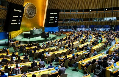 އދ.ގެ ވޯޓާއެކު މިނިވަން ފަލަސްތީނަކަށް ކުރާ މަސައްކަތުގައި ދެމިތިބޭނެކަމުގެ ޔަގީންކަން ޒަމީރު ދެއްވައިފި