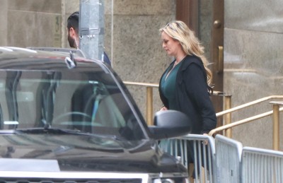 ޓްރަމްޕްގެ ވާހަކަ ކިޔައިދިނީ ފައިސާގެ ދަހިވެތިކަމުގައެއް ނޫން، ތެދު ހާމަކުރަން: ސްޓޯމީ ޑެނިއަލްސް