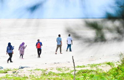 ތިން މަސްތެރޭގައި ގޯތިތައް ހަވާލުކުރަން ލާޒިމްވާ ބިލު އަނބުރާ މަޖިލީހަށް ފޮނުއްވައިފި