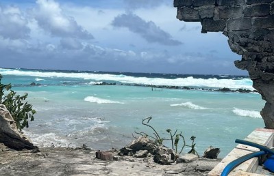 ރާޅު އަރައި ހިތަދޫ ދެ ގެއެއްގެ ފާރު ވެއްޓިއްޖެ