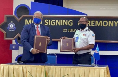 ކަސްޓަމްސް ޕްރޮސީޖާތައް އަވަސްކުރަން އިންޑިއާއާއެކު އެމްއޯޔޫއެއްގައި ސޮއިކޮށްފި