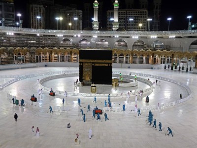 މިއަހަރުގެ ހައްޖުގެ އަޅުކަމުގައި ބައިވެރިވާ 60،000 މީހުން މައްކާއަށް ޖަމާވާން ފަށައިފި