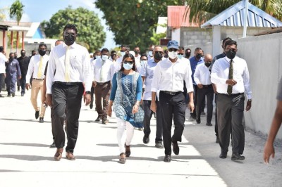 ކުމުންދޫ ރައްޔިތުންނަށް މިވަގުތު ދަތިވާ ކަންކަން ރައީސަށް ދަންނަވައިފި