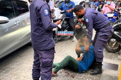 އެންޑީއޭ ކުރިމަތީ މާރާމާރީއެއް ހިންގައި މީހަކު ޒަހަމް ކޮށްލައިފި