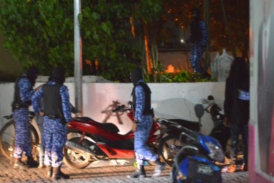ލޮނުޒިޔާރާތްކޮޅުގައި މާރާމާރީއެއް ހިންގައިފި
