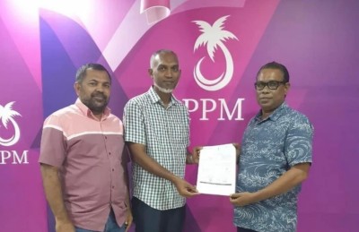 ބައްޕަގެ ކާމިޔާބީއާ އެކު ފައިސަލްގެ އިހްސާސްތައް ބަންޑުންކޮށްލައްވައިފި