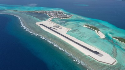 ވައިގަދަވެ ހޯރަފުށި އެއާޕޯޓަށް ވެލިއަރާ ފްލައިޓްތައް ލަސްކޮށްފި