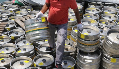 ކަސްޓަމްސްގެ ބެލުމުގެ ދަށުގައި ހުރި ގިނަ އަދަދެއްގެ ބަނގުއާވި ނައްތާލައިފި