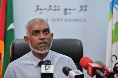 ސިޓީ ކައުންސިލުން މާލެއަށް ސްކޫލް ބަސް ތައާރަފުކުރަނީ