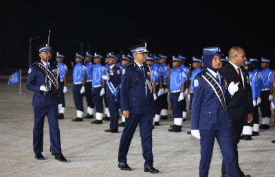 8 ގަޑިއިރުގެ ޑިއުޓީގެ ބޮޑުބައި ރައްޔިތުންނާ އެކު ހޭދަކުރަން އެބަޖެހޭ: ޕޮލިސް ކޮމިޝަނަރު