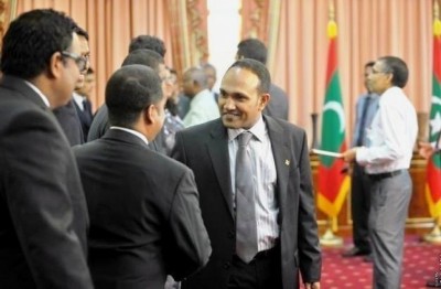 ޖަމީލް ނައިބު ރައީސް ކަމުން ވަކިކުރި މައްސަލަ ހުށަހަޅަންޖެހޭނީ ސިވިލް ކޯޓަށް: ސުޕްރީމް ކޯޓު