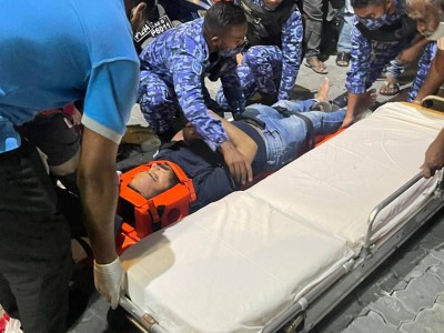 ބާރު ސްޕީޑުގައި ސައިކަލް ދުއްވި ޒުވާނަކު ކަހާލައިގެން ވެއްޓި، ފަރުވާ ދޭން ފަށައިފި