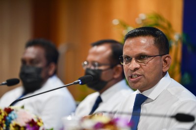 ފުލުހުންގެ އިސް އޮފިސަރުންތަކެއް ވަކި ކުރާ މައްސަލަ 241 ކޮމިޓީއަށް ހުށަހަޅައިފި