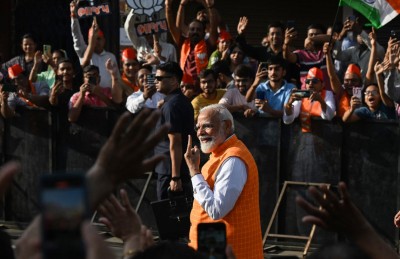 ތިންވަނަ ދައުރުގައި މޯދީގެ އަމާޒު އިންޑިއާ އިން ބޭރަށް!