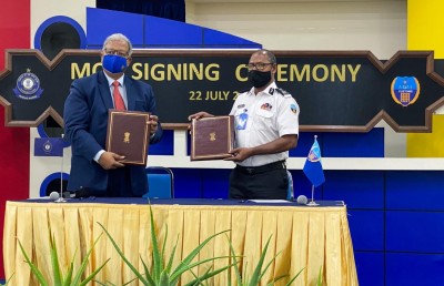 މުދާ އެކްސްޕޯޓް ކުރަން ފަސޭހަކޮށް ދޭން ރާއްޖެ-އިންޑިއާ އިން އެމްއޯޔޫއެއްގައި ސޮއިކޮށްފިި