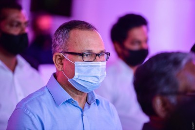 ވަޒީރަކު މިނިވަން މުއައްސަސާއެއްގެ މިނިވަންކަމާމެދު ސުވާލު އުފެއްދެވުމަކީ އާދައިގެ ކަމެއްނޫން: އާދަމް ޝަރީފް
