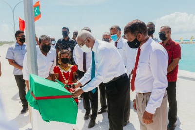 ރައީސުލްޖުމްހޫރިއްޔާ އޮމަދޫގެ ބަނދަރު ހުޅުއްވައިދެއްވައިފި