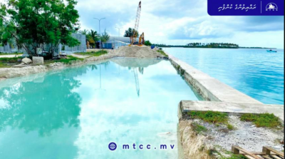 ސ. ހިތަދޫ ބަނދަރުގައި ކޮންކްރީޓް ގާ އެތުރުމުގެ މަސައްކަތް ފަށައިފި