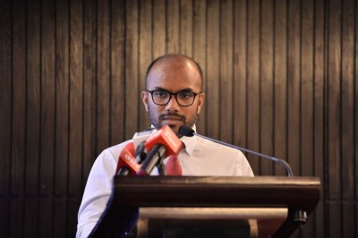 ކުރިއަށް އޮތް އަހަރުތަކުގައި ޖީޑީޕީ 10 ބިލިއަން ޑޮލަރަށް އަރާނެ: އަމީރު