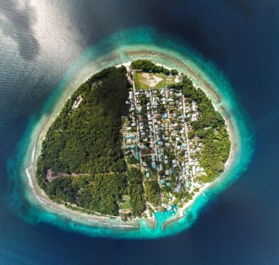 ޅައިމަގުގައި ކުޑަކުއްޖަކަށް އަނިޔާ ކުރި މައްސަލާގައި 3 މީހަކު ހައްޔަރުކޮށްފި