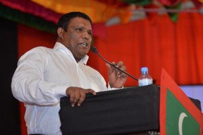 ރައްޔިތުން ބަރުލަމާނީ ނިޒާމް ބޭނުންވަނީ ރައީސް ނަޝީދުވެސް ބޭނުންވާތީ: މުސްތަފާ