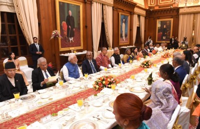 މޯދީ ހުވާކުރެއްވުމުގެ ރަސްމިއްޔާތުގައި ރައީސް މުއިއްޒު ބައިވެރިވެވަޑައިގެންފި
