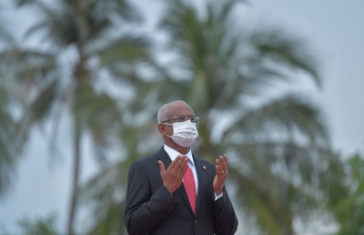ލޭ ހުއްދަކުރަން ގޮވާލާ މީހުންނާ ދެކޮޅަށް ފާޅުގައި ތެދުވާން ޖެހޭ: ރައީސް