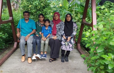 މުސްތަފާ: ޓެސްލާގެ ނަސީބާ އެކު އުފަލުން!