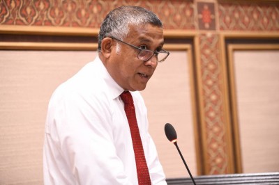 ކުރިން ސައްހަ ނޫން ވާހަކަ ދެއްކިފައި ހުރުމުން، މިނިސްޓަރު އަސްލަމް ގިނަ ސުވާލުތަކަށް ޖަވާބު ނުދެއްވި