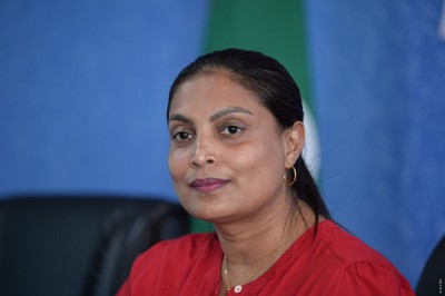 އިނގިރޭސި ބަހުން އިސްލާމް ކިޔަވައިދިނުމަގެ ވިސްނުމެއް ނެތް: މިނިސްޓްރީ