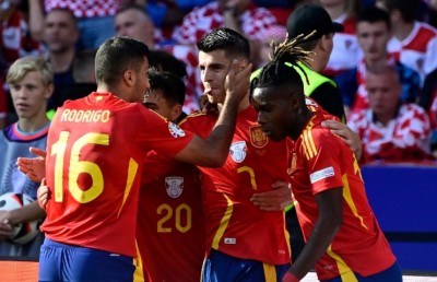 ސްޕެއިން އާ ސްޓައިލްގައި ވިދާލައިފި، ކްރޮއޭޝިއާ އާދައިގެ ފެންވަރަކަށް