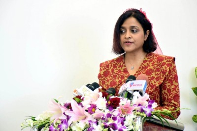 ކުރީގެ ފޮރިން މިނިސްޓަރު ދުންޔާ މައުމޫން އެމްއެންޕީއަށް