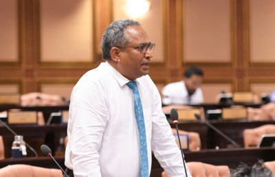 ތަރައްގީގެ ދުވެލީގެ އެންމެ ކުރީގައި އޮތީ ރައީސް ސޯލިހުގެ ސަރުކާރު: ޝަރީފް
