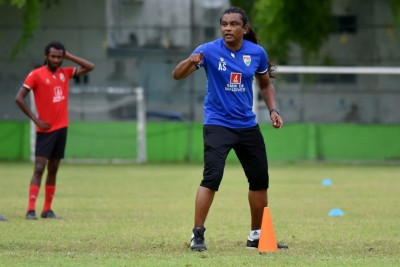 ދަތުރަށް ފުރަން ތައްޔާރުވެފައި ވަނިކޮށް ސުޒޭން ކޮވިޑަށް ޕޮޒިޓިވް ވެއްޖެ