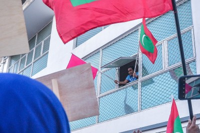 ގޭބަންދުގެ އިގުރާރާ ހިލާފުވުމުން ޔާމިނަށް ނަސޭހަތް ދީފި