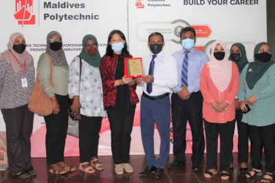 ޔޫއެންޑިޕީ މޯލްޑިވިސްއިން ޕޮލިޓެކްނިކްއަށް ޑިޖިޓަލް ވަސީލަތްތަކެއް ފޯރުކޮށްދީފި