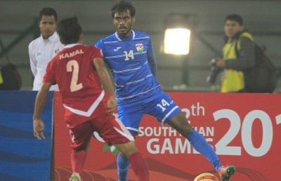 ކުޅުން ހުއްޓާލާފައި، ނާއްޓޭގެ ދިރިއުޅުން ރަށަށް