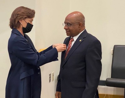 އިންޓަނޭޝަނަލް ޖެންޑާ ޗެމްޕިއަންގެ ލަގަބު ޝާހިދުއަށް އަރުވައިފި