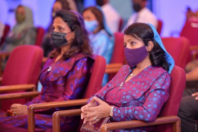 އދ.ގެ މަޖިލީހުގައި ދިވެހިބަހުން ރައީސް ތަގުރީރުކުރެއްވުމަކީ ދިވެހިންނަށް ލިބުނު ފަހުރެއް: ޔުމްނާ