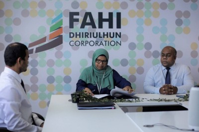ސޮވަރިން ގެރެންޓީގެ ދަށުން އިންޑިއާއާއެކު ދެ ލޯނު އެއްބަސްވުމެއްގައި ސޮއިކޮށްފި