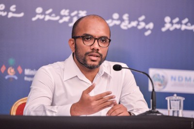 ޖީއެމްއާރު އަތުން އެއާޕޯޓް އަތުލުމަކީ އިގްތިސާދަށް އެޅުނު އެންމެ ބޮޑު ހުރަސް: އަމީރު