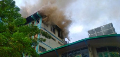 އަމީނީ މަގުގައި ހުރި އިމާރާތެއްގައި ރޯވެގެން ސިފައިން ހަރަކާތްތެރިވަނީ