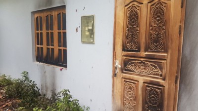 މެންބަރު އަސްލަމްގެ އަނބިކަނބަލުންގެ ގޭގައި ރޯކޮށްލަން މަސައްކަތް ކޮށްފި
