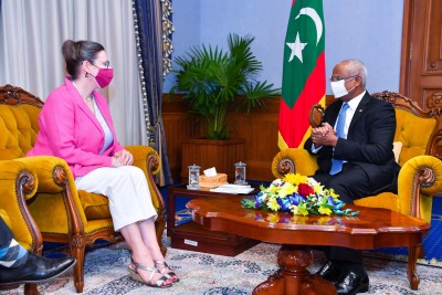 ރައީސް ސޯލިހް ގެންގުޅުއްވާ ތަސައްވުރަށް އެމެރިކާ ސަފީރުގެ ތައުރީފު!