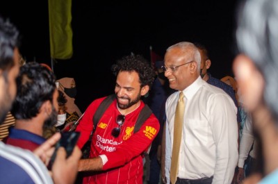 ރައީސްއާއެކު ހޭދަކުރެވުނު ވަގުތުކޮޅު: "ސަލާހު"އަށް ތަފާތު ތަޖުރިބާއެއް!