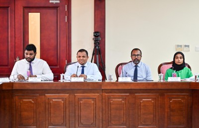 މިއަހަރުގެ ބަޖެޓު ފައިނޭންސިން އަށް ދަތިތައް އެބަހުރި: ޝަފީގު
